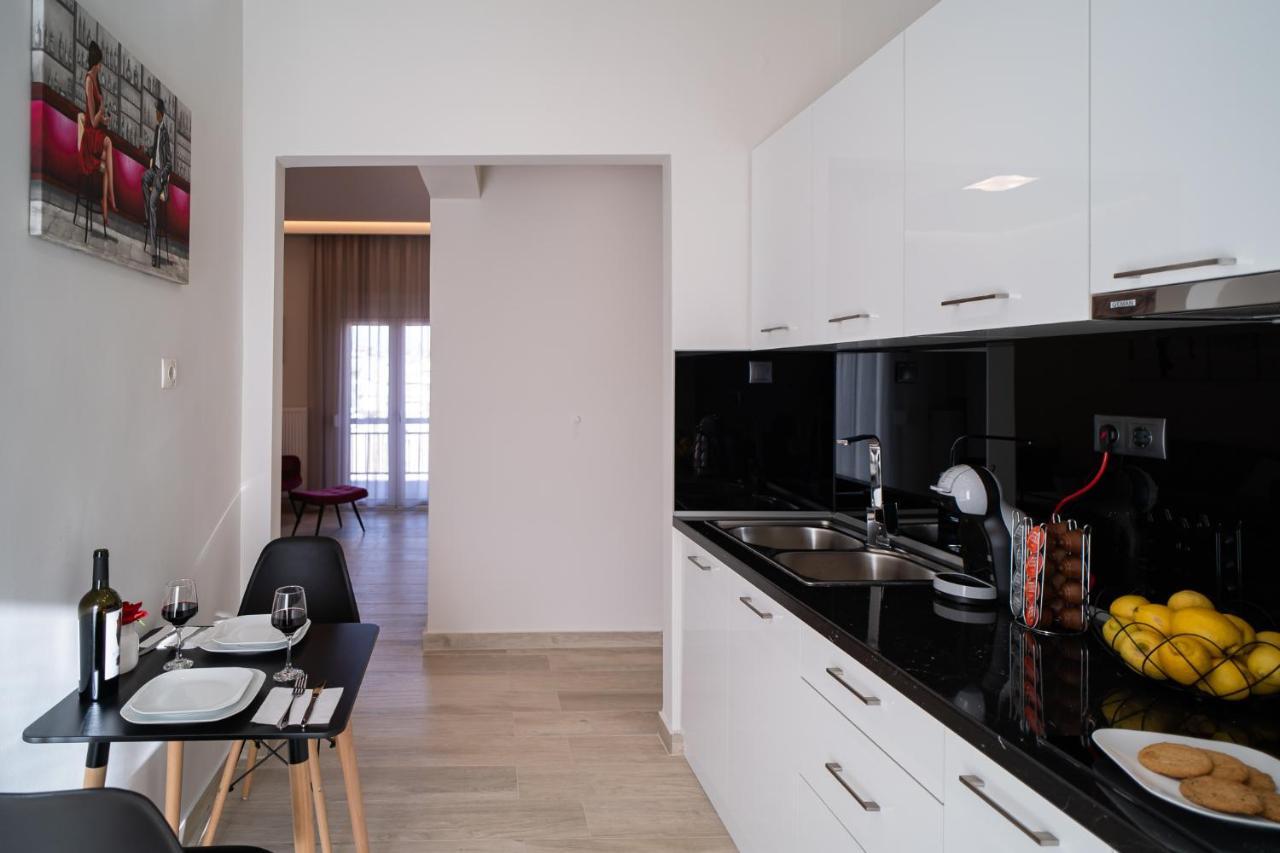 Lux Palace Trikala Bagian luar foto