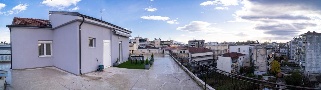 Lux Palace Trikala Bagian luar foto